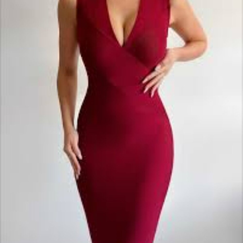 Loreta Backfire Dress